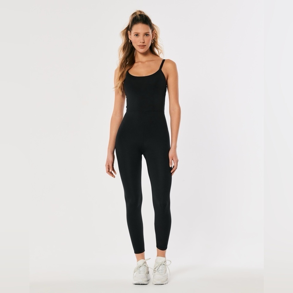 Gilly Hicks Go Recharge Onesie